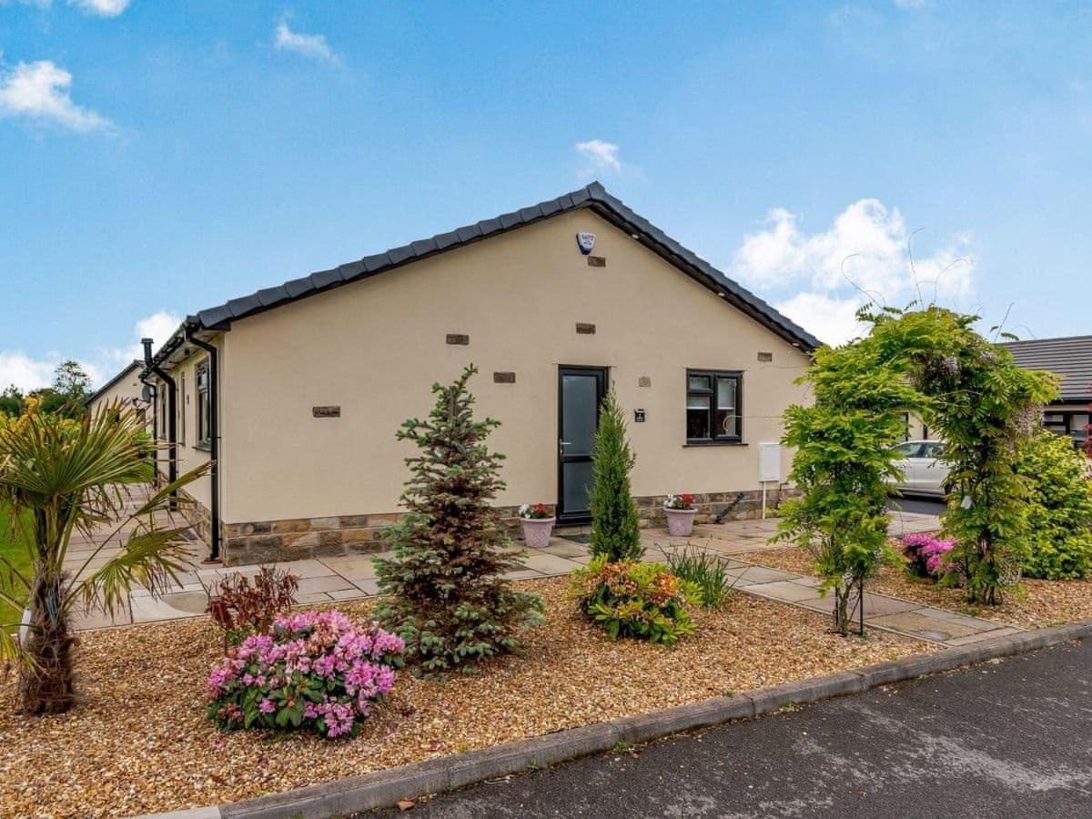 Willows Cottage Блэкберн Экстерьер фото